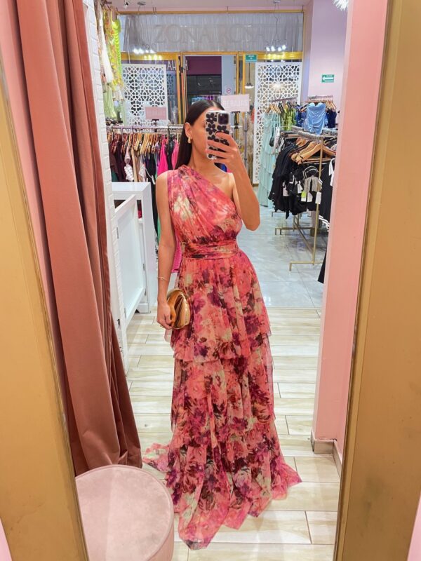 MAXI UN HOMBRO FLORAL FALDA CAPAS