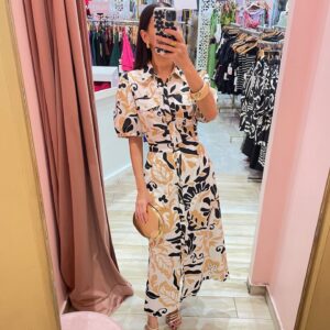 VESTIDO MIDI CAMISERO MANGA CORTA FIGURAS BEIGE Y NEGRO