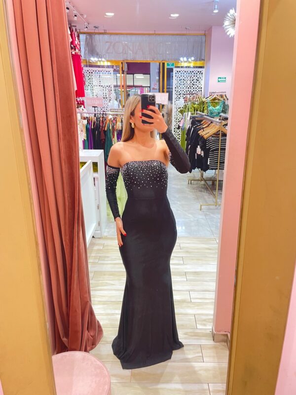 MAXI STRAPLES PEDRERIA BUSTO CON GUANTES