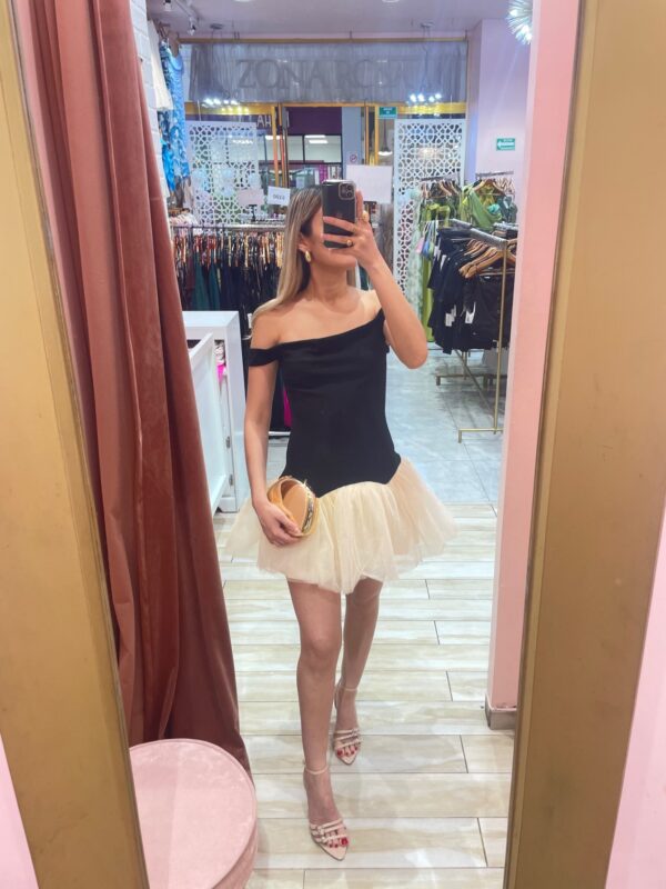 OFF SHOULDERS FALDA TUL BEIGE