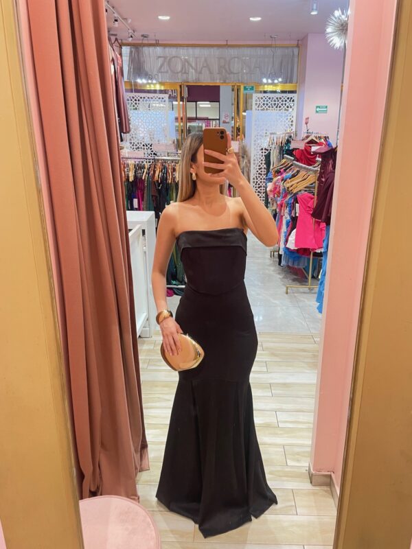 MAXI STRAPLES SATIN BIES BUSTO