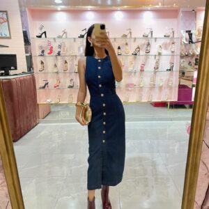 MIDI SIN MANGA BOTONES DARK DENIM