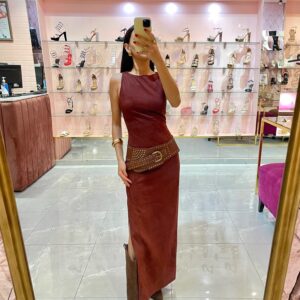 MIDI SIN MANGA GAMUZA CON CINTO PIEL CAFE